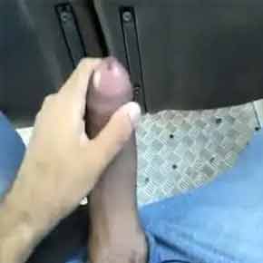 Descabelando o palhaço dentro do ônibus - Out in Public Amateur