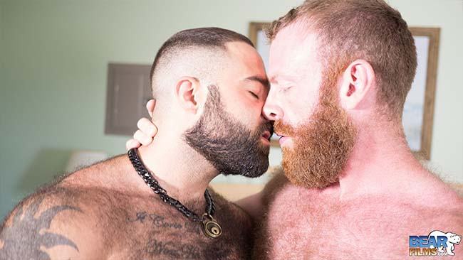 Russel Tyler e Atlas Grant - Fotos Gay Bear