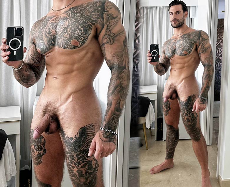 tesão de homem nu enorme e tatuado