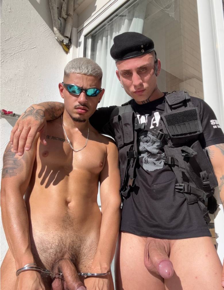 fiscal fardado enquadra gay da zona leste sexo video