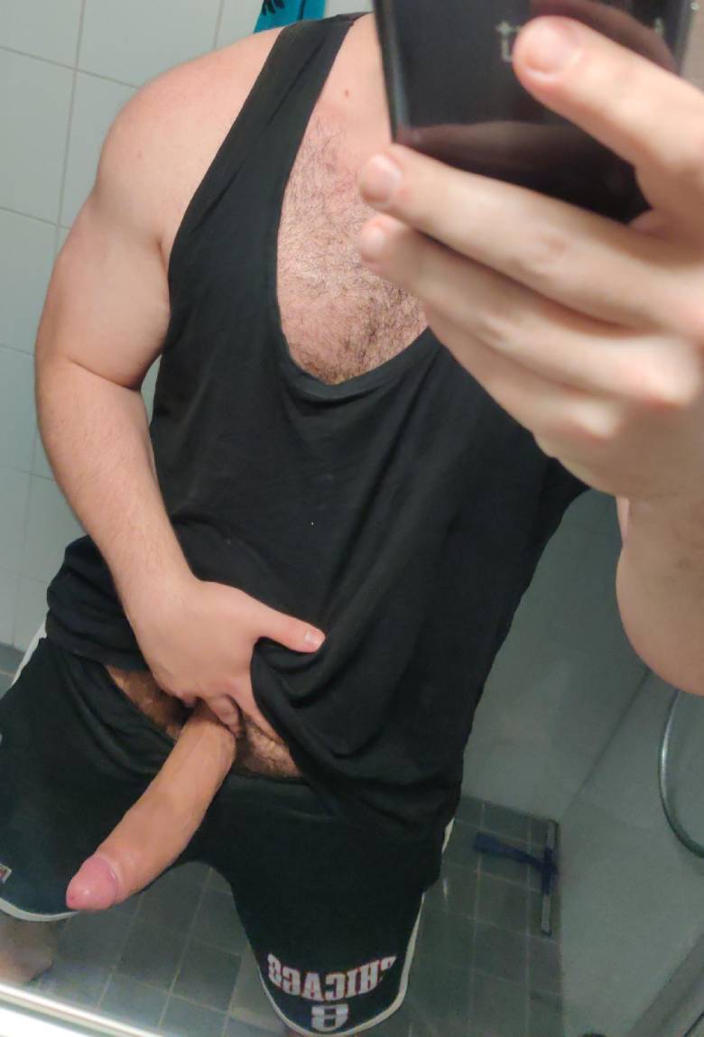 dick escaping nudes amaateur gay pau escapa 27