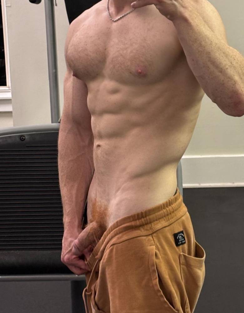 dick escaping nudes amaateur gay pau escapa 11